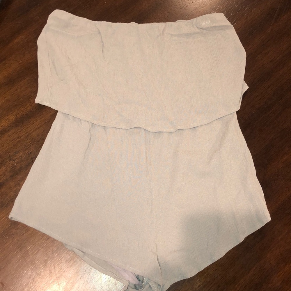 Tobi romper in perfect condition